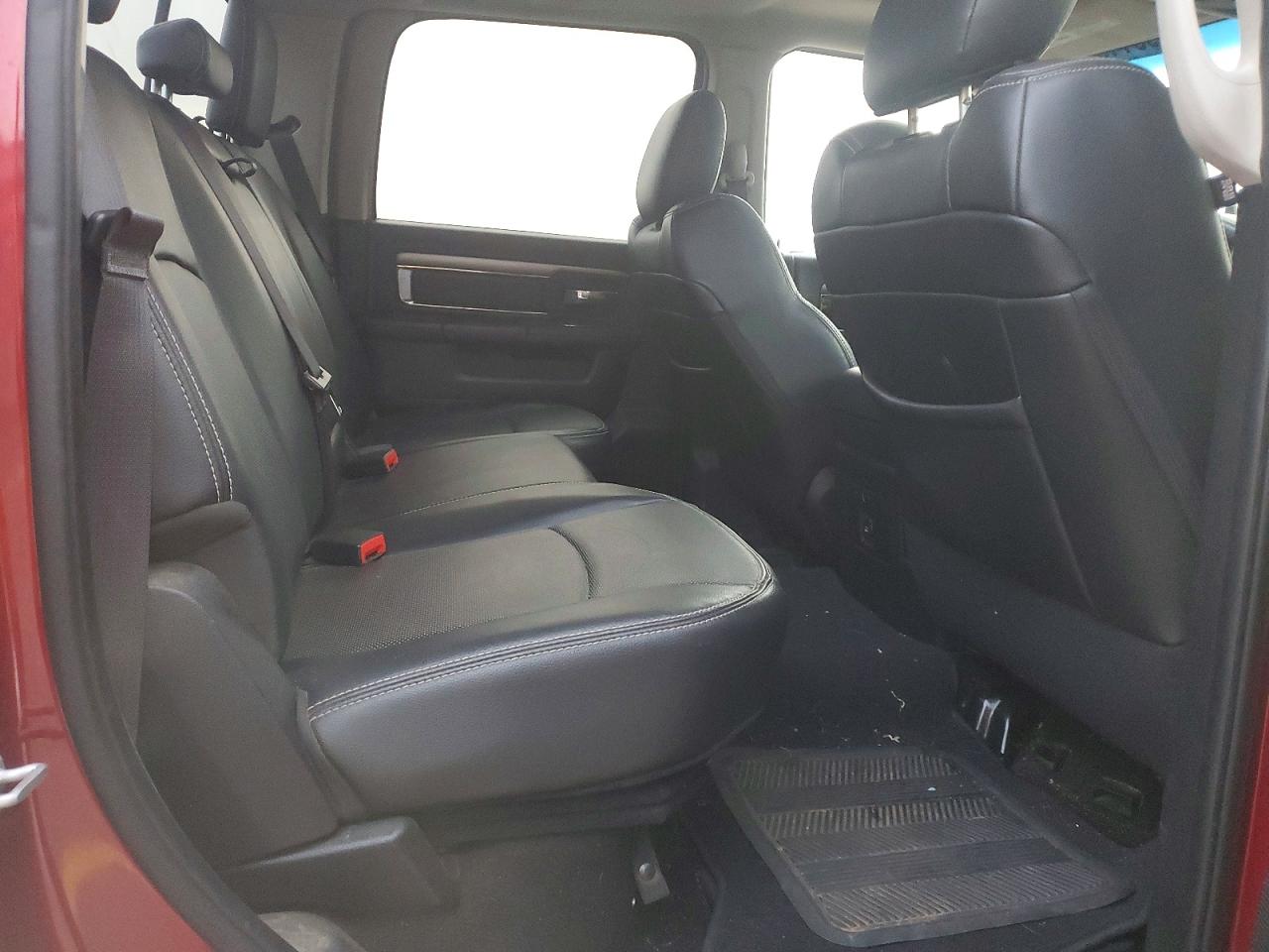2015 RAM 1500 SPORT photo 10
