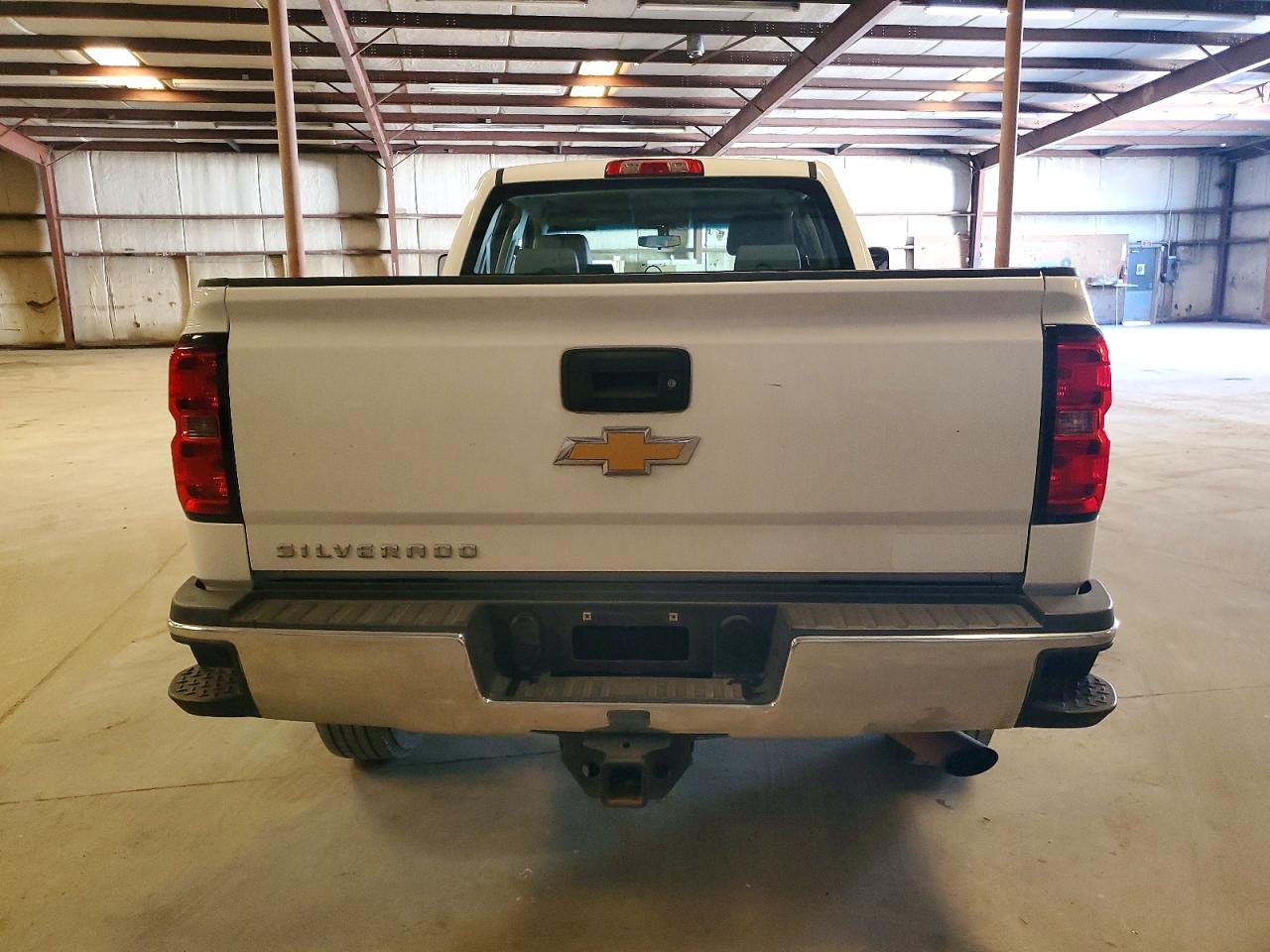 2015 CHEVROLET SILVERADO C2500 HEAVY DUTY photo 6