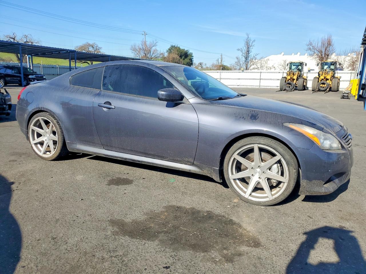 2009 INFINITI G37 BASE photo 4