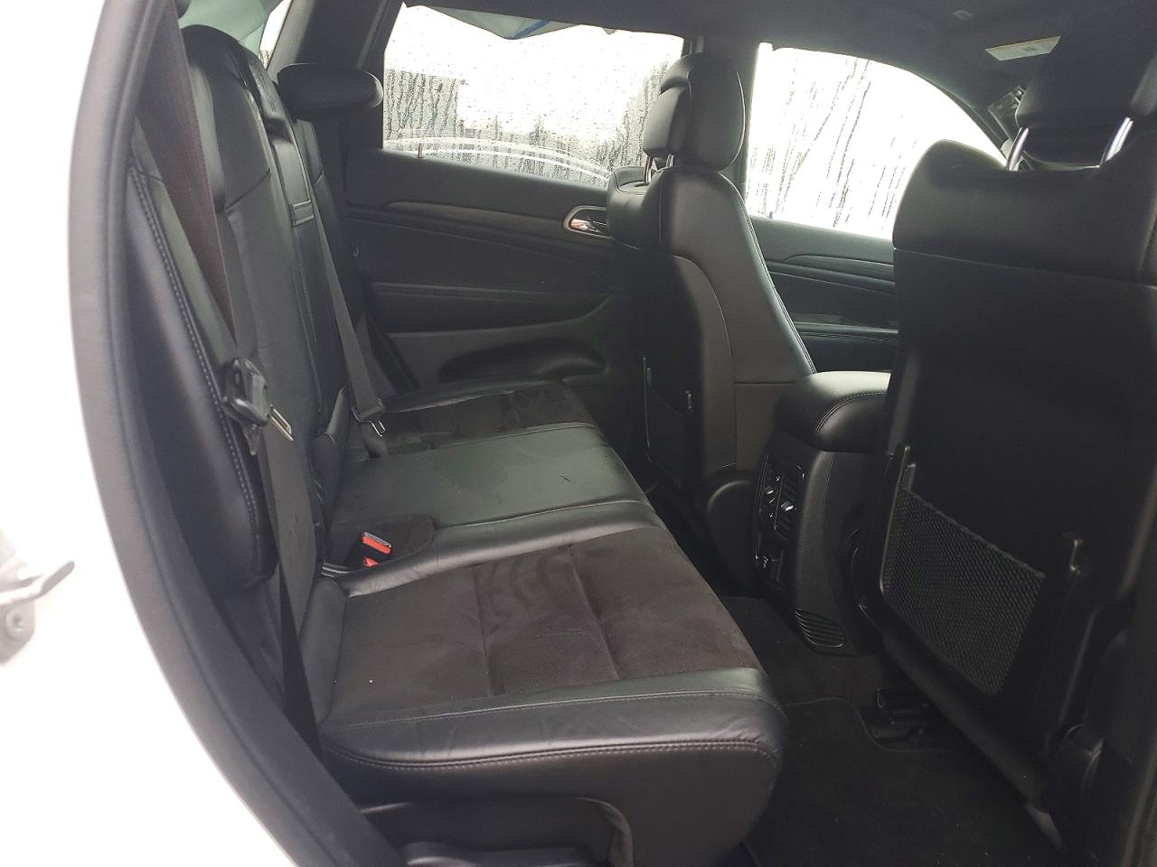 2022 JEEP GRAND CHEROKEE LAREDO E photo 11
