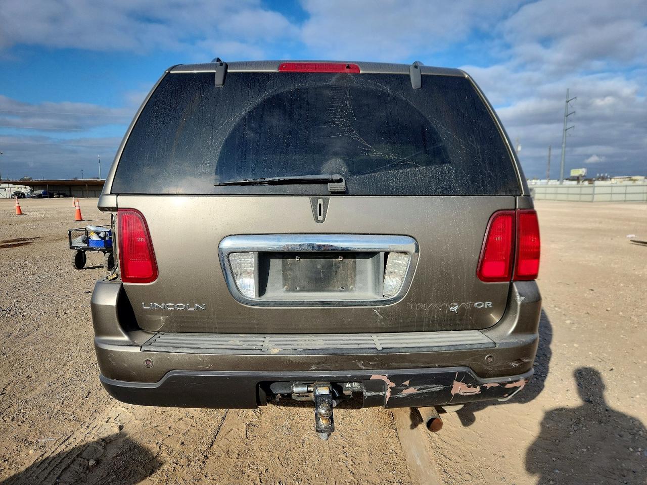 2004 LINCOLN NAVIGATOR photo 6