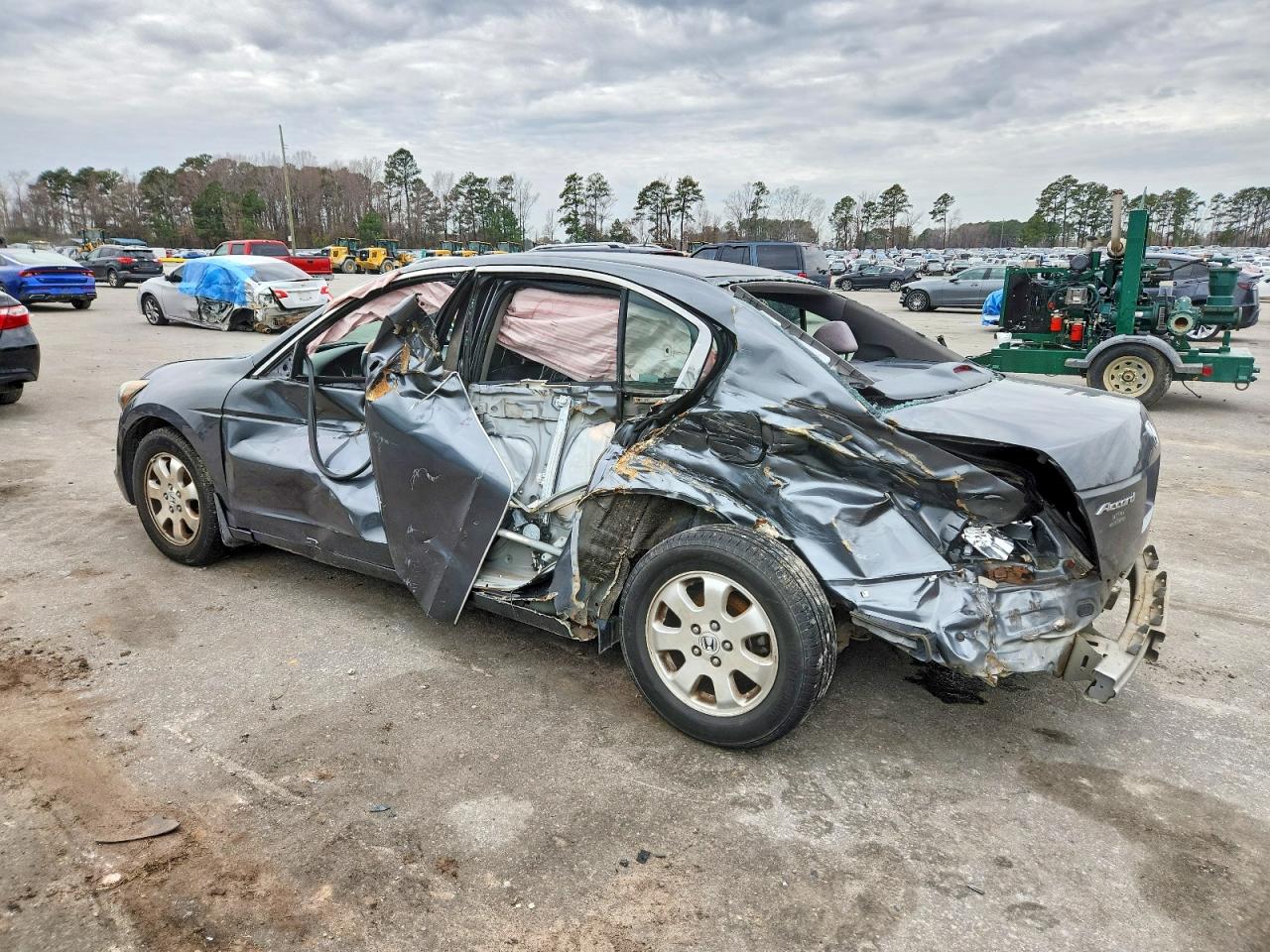 2010 HONDA ACCORD LXP photo 2