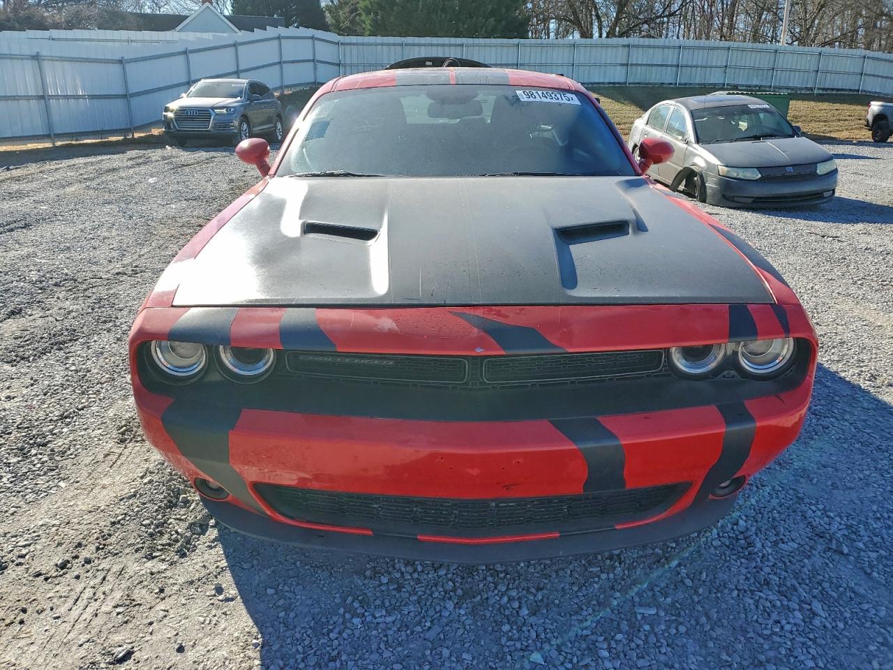 2016 DODGE CHALLENGER SXT photo 5