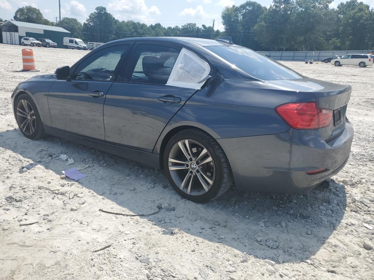 2013 BMW 328 I photo 2