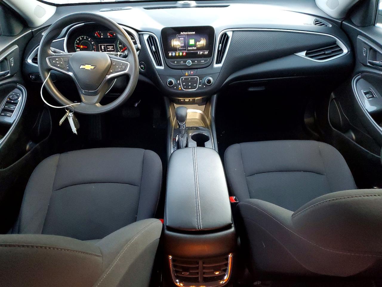 2024 CHEVROLET MALIBU LT photo 8