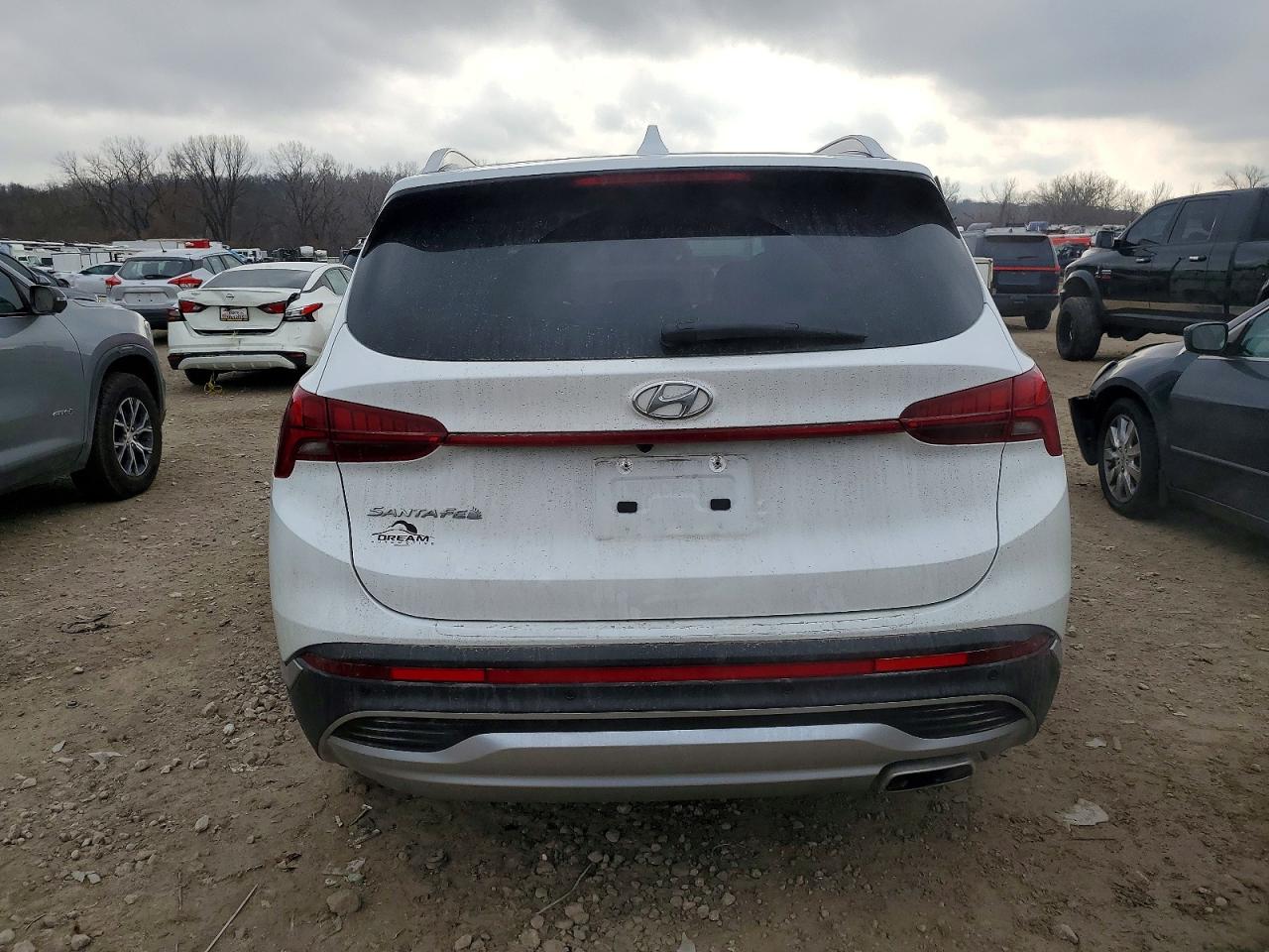 2022 HYUNDAI SANTA FE SEL photo 6