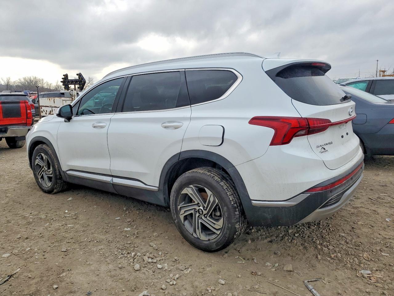 2022 HYUNDAI SANTA FE SEL photo 2
