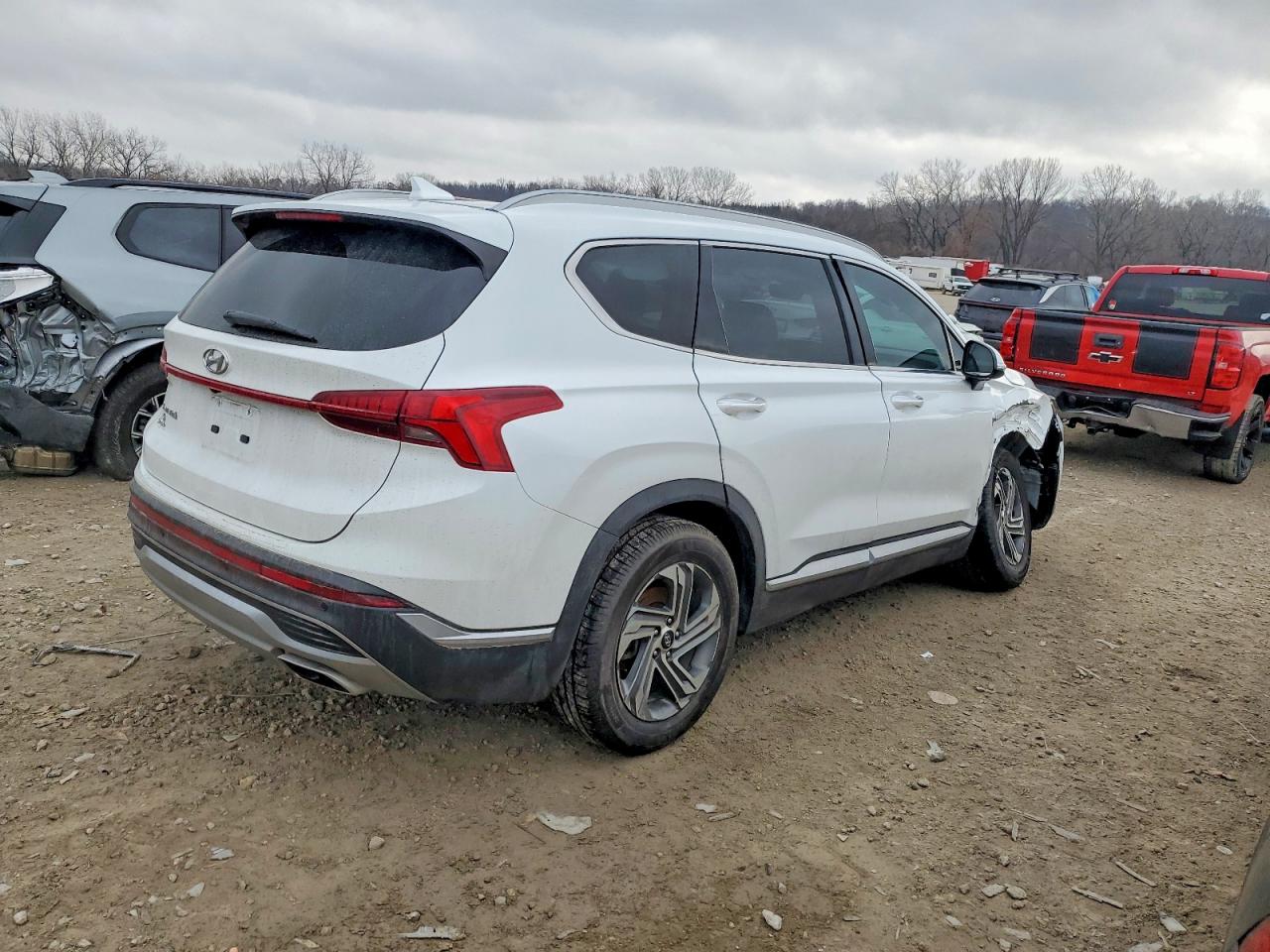 2022 HYUNDAI SANTA FE SEL photo 3