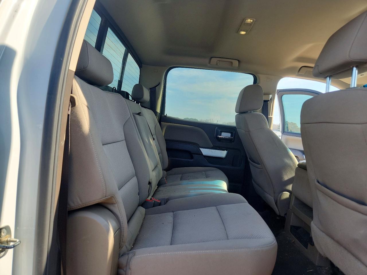 2018 CHEVROLET SILVERADO K1500 LT photo 19