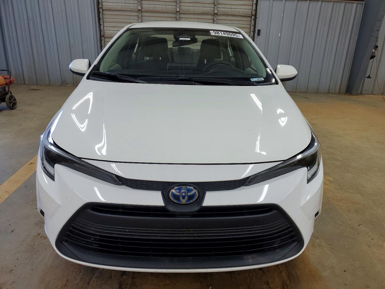 2023 TOYOTA COROLLA LE photo 13