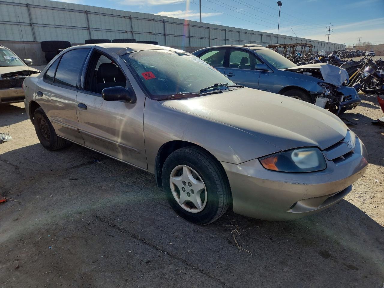 2004 CHEVROLET CAVALIER photo 4