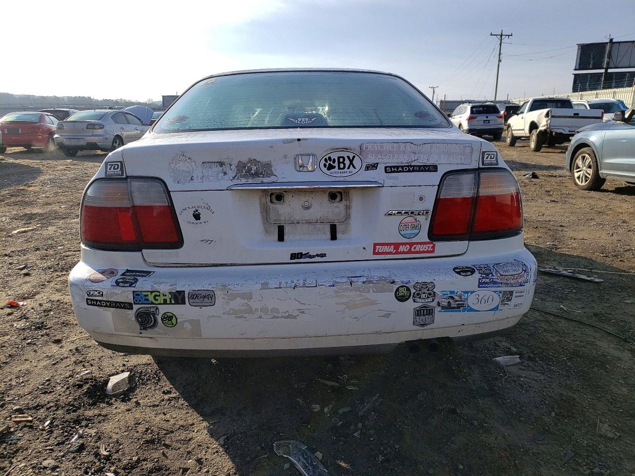 1997 HONDA ACCORD LX photo 6