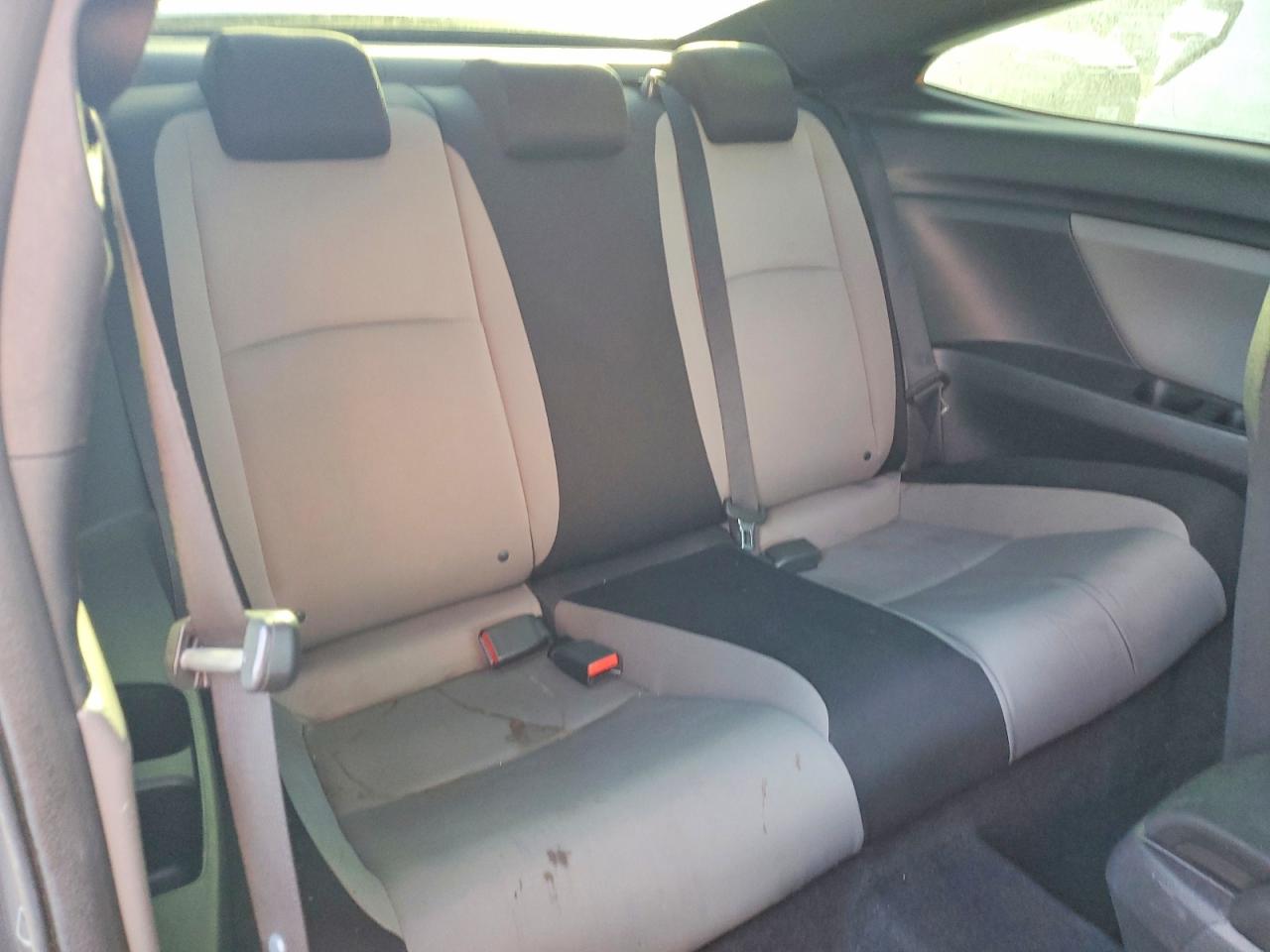 2016 HONDA CIVIC LX photo 10