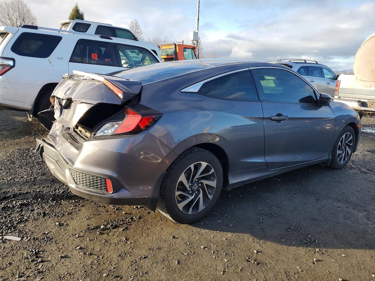 2016 HONDA CIVIC LX photo 3