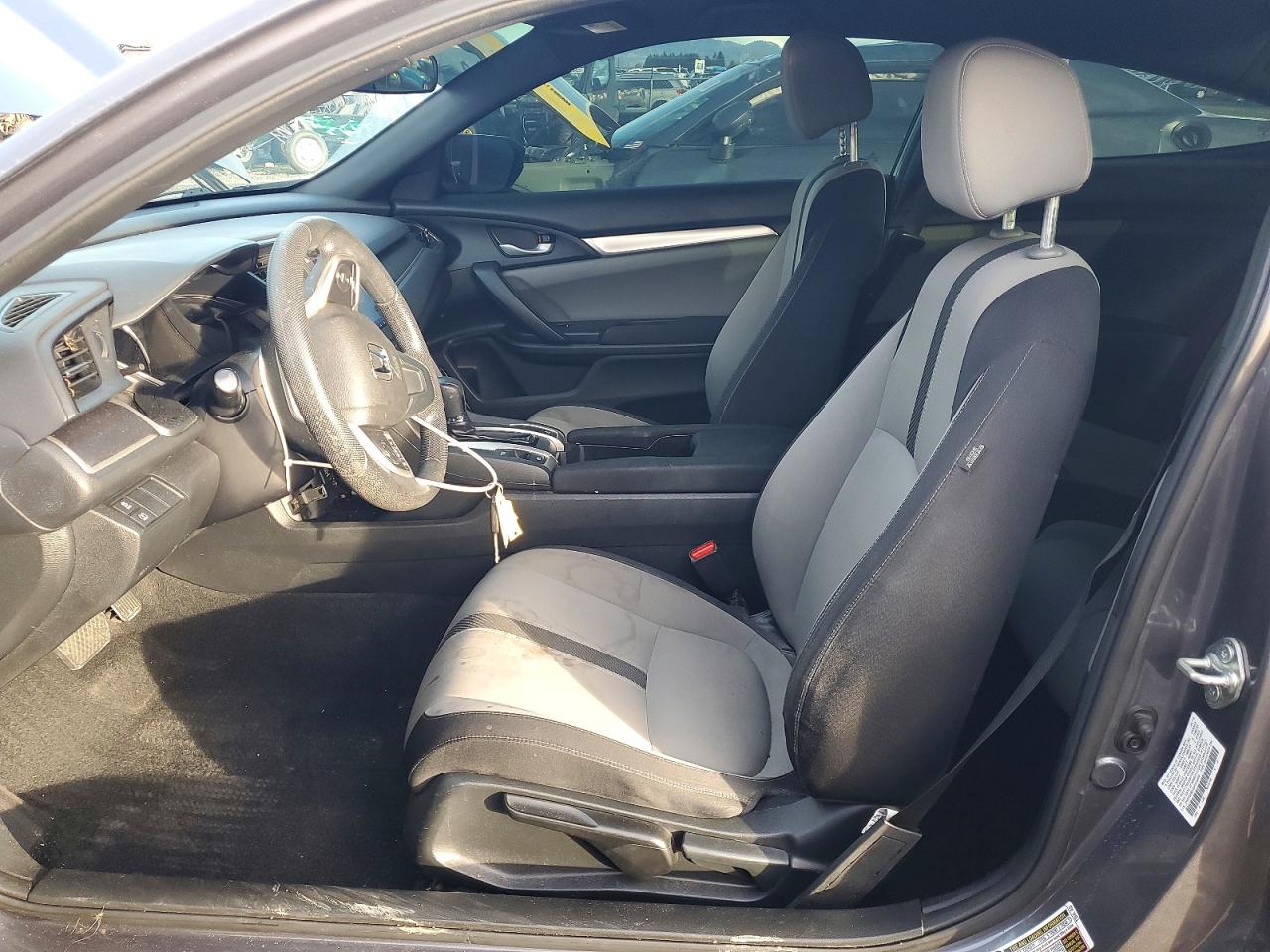 2016 HONDA CIVIC LX photo 7