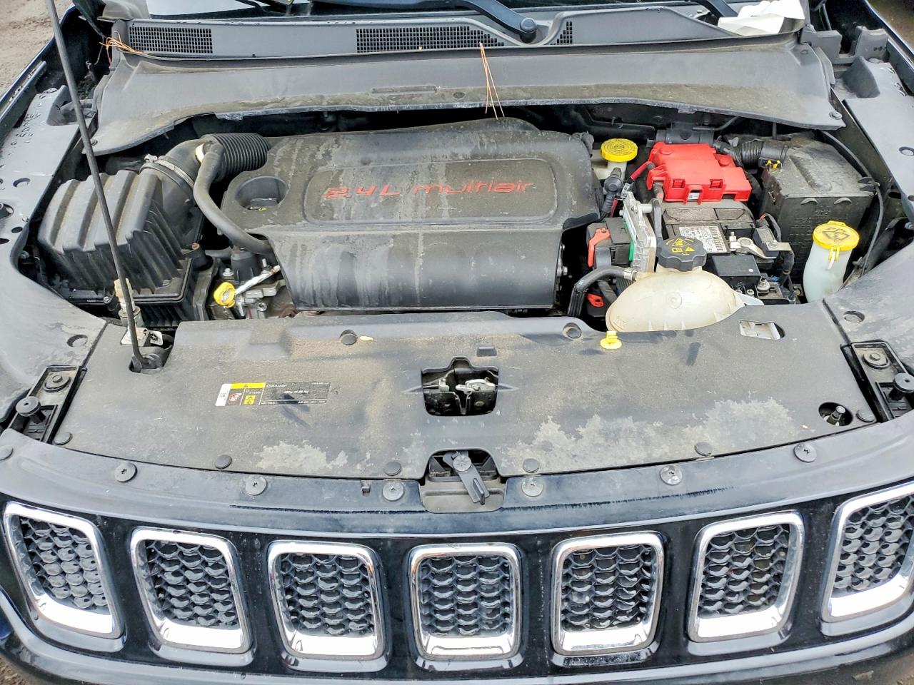 2019 JEEP COMPASS LATITUDE photo 12