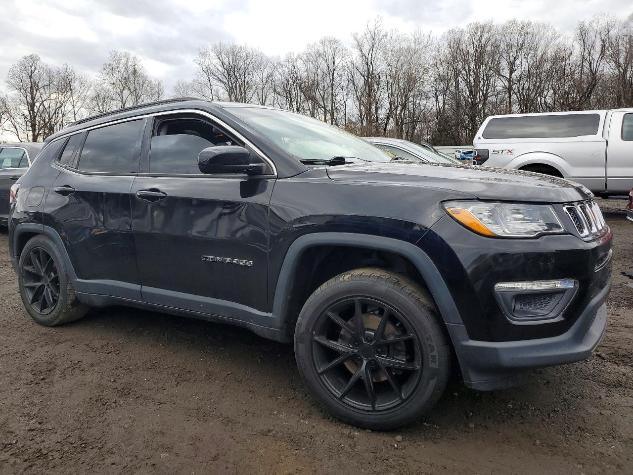 2019 JEEP COMPASS LATITUDE photo 4