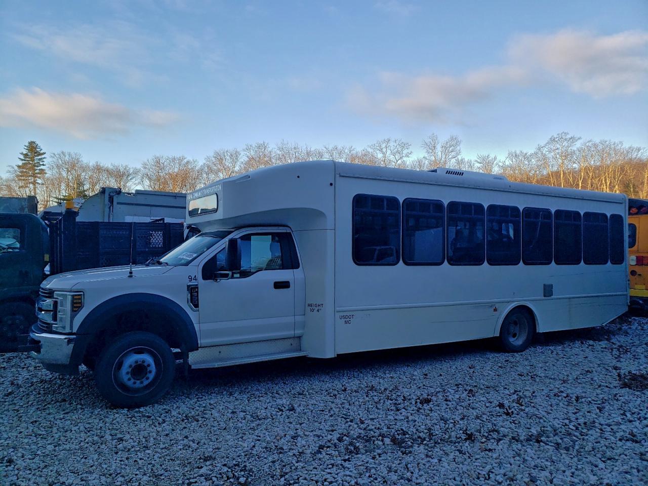 2019 FORD F550 SUPER DUTY photo 2