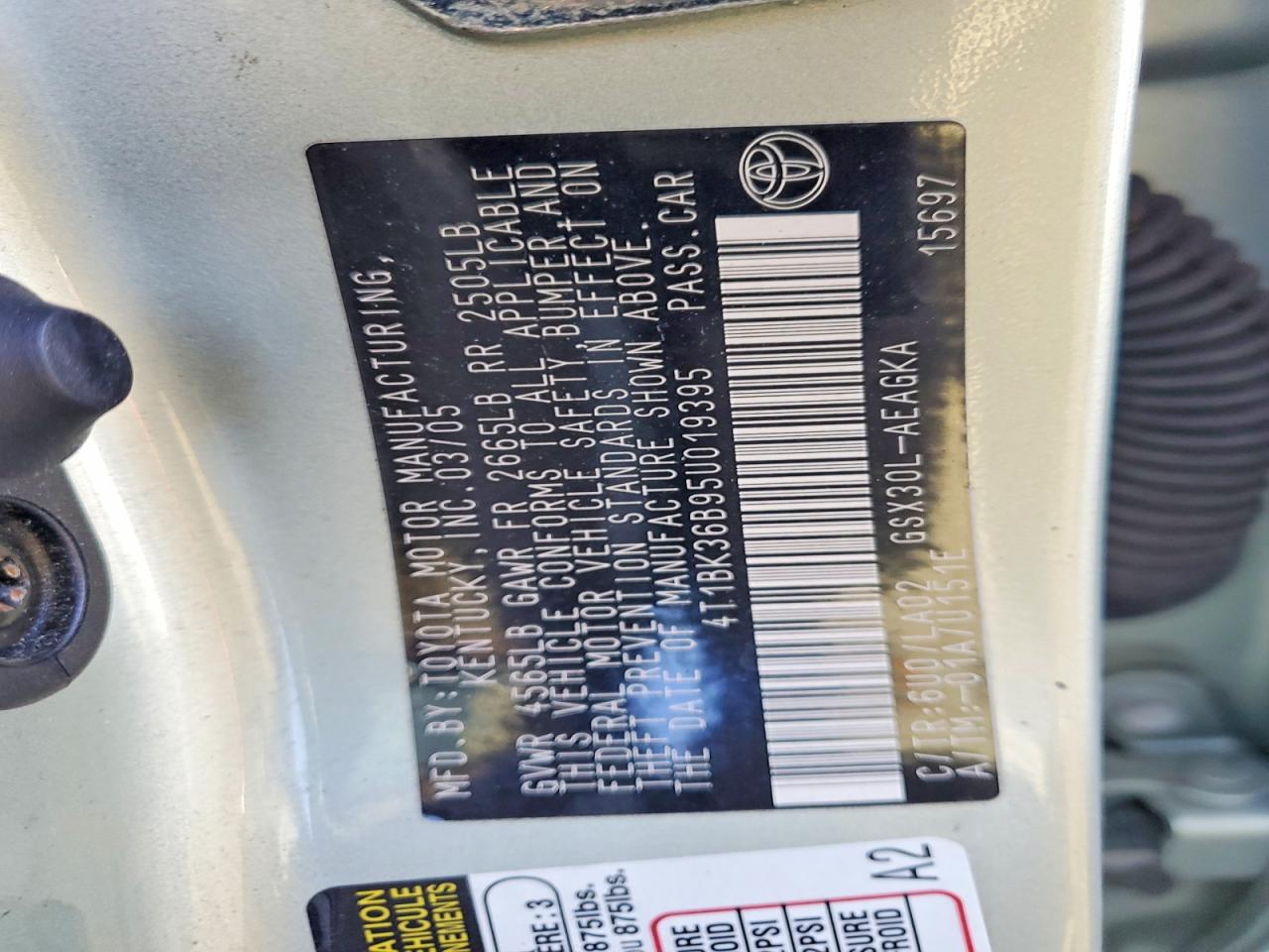 2005 TOYOTA AVALON XL photo 12
