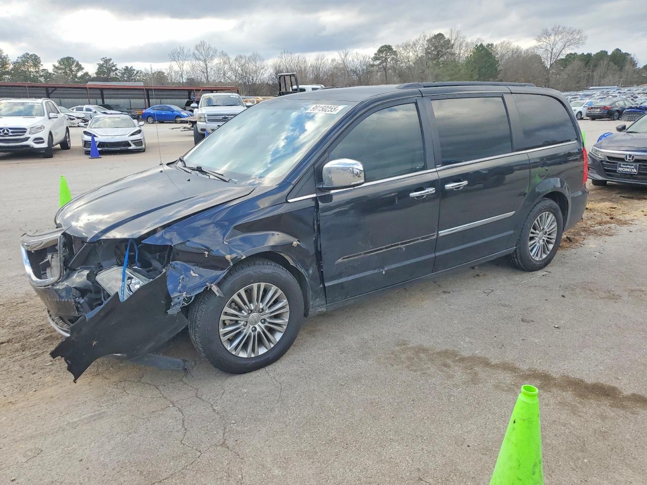2013 CHRYSLER TOWN & COUNTRY