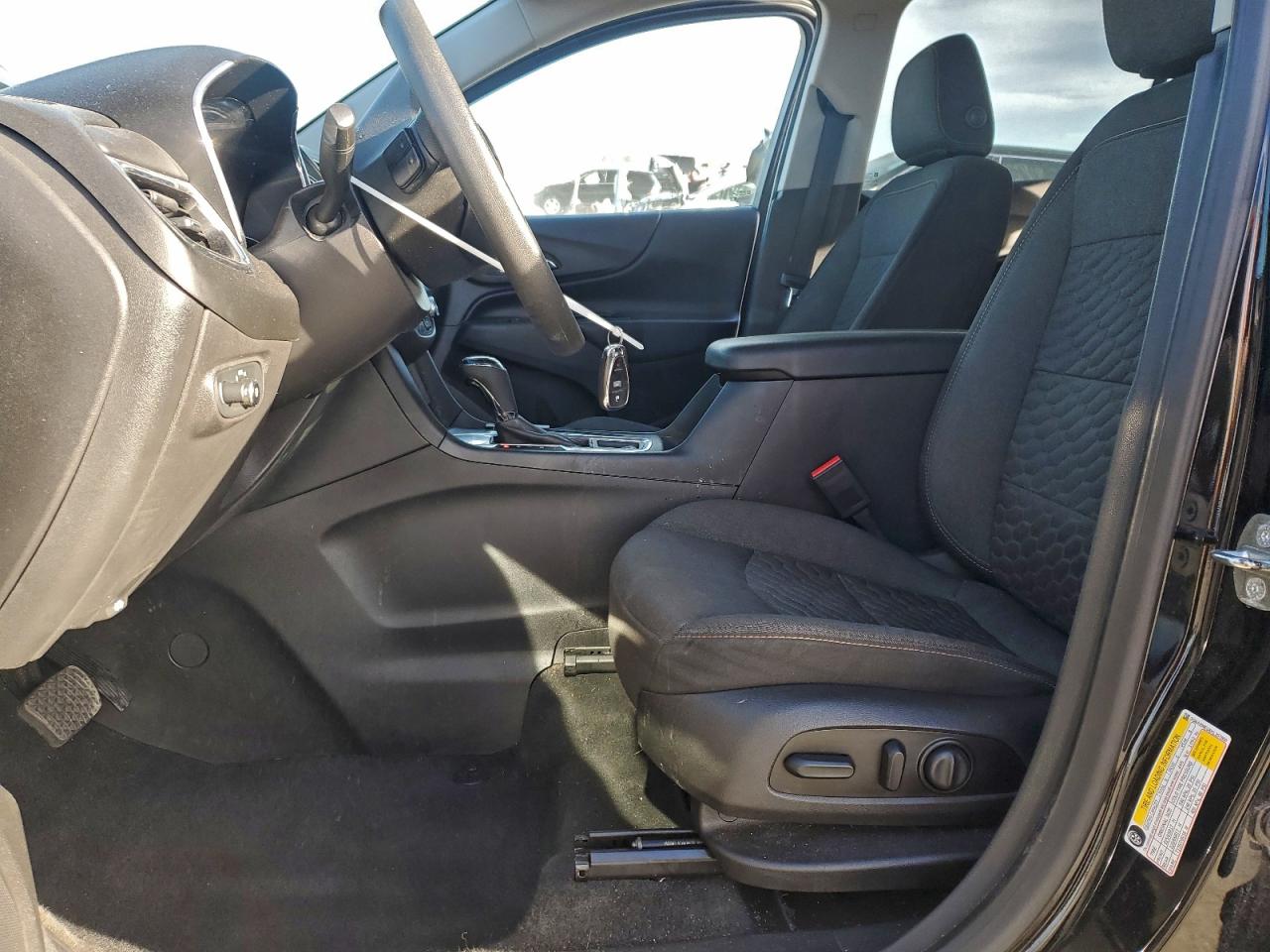 2019 CHEVROLET EQUINOX LT photo 13
