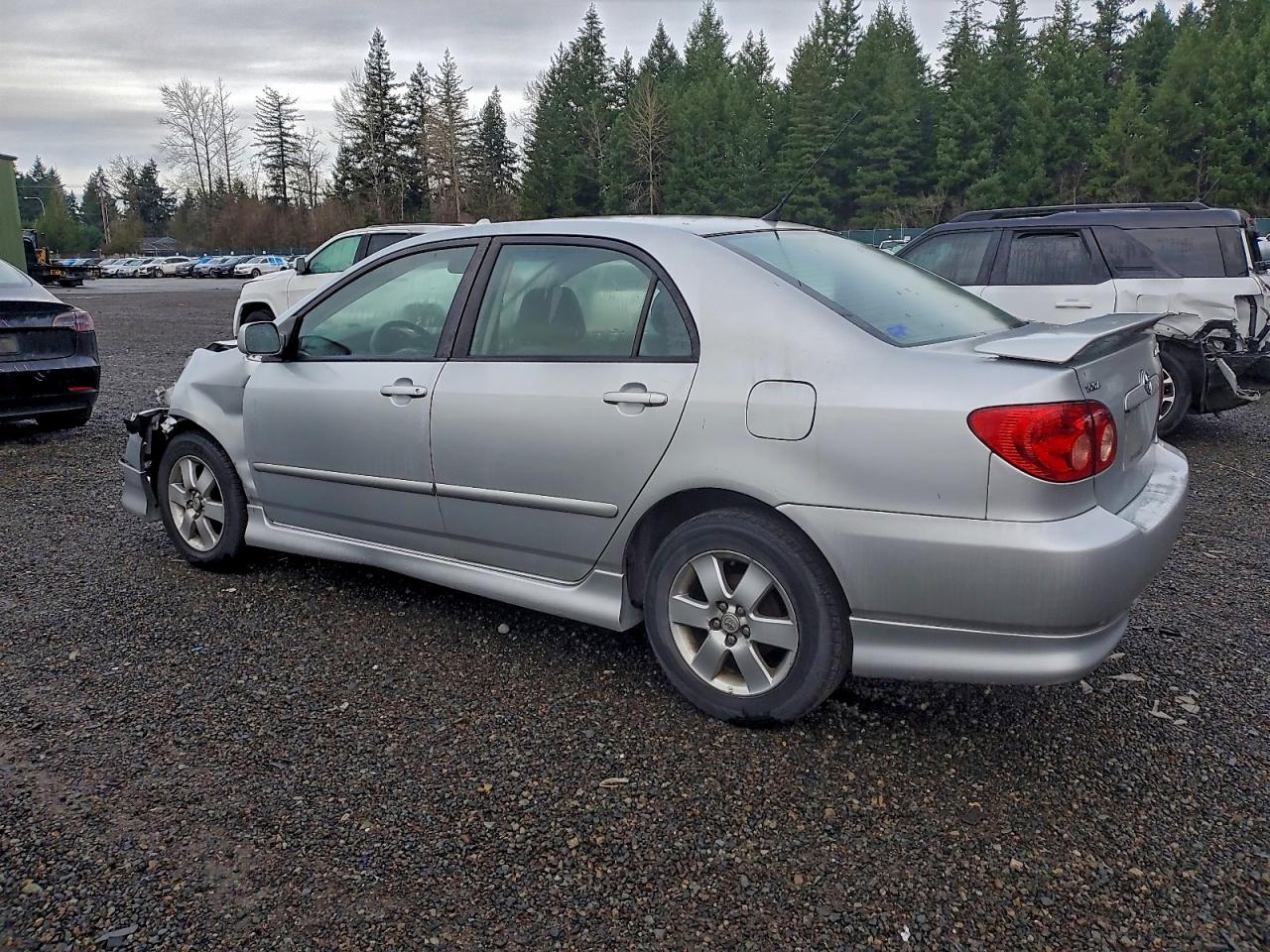 2005 TOYOTA COROLLA CE photo 2