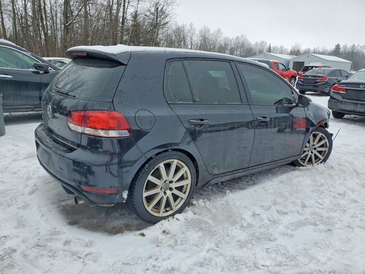 2012 VOLKSWAGEN GTI photo 3