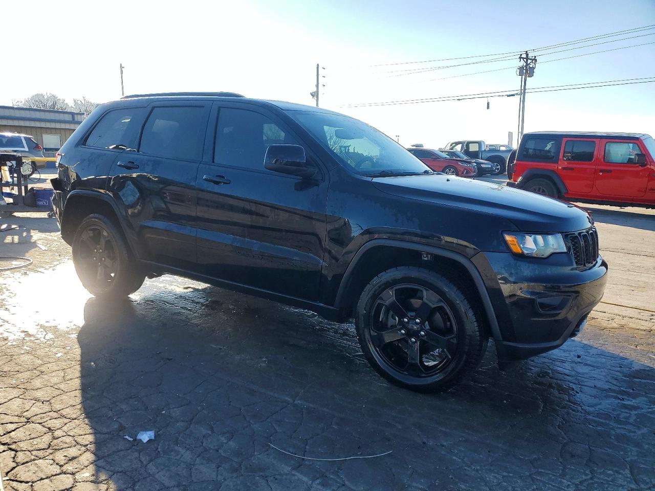 2018 JEEP GRAND CHEROKEE LAREDO photo 4