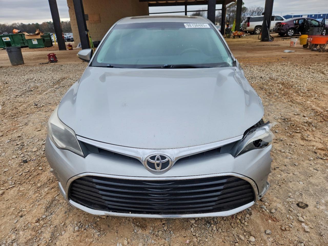2016 TOYOTA AVALON XLE photo 9