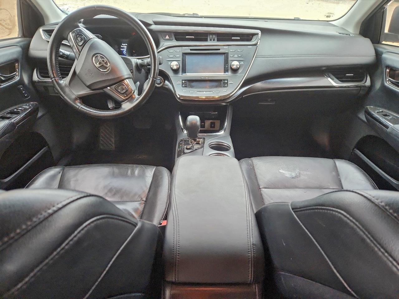 2016 TOYOTA AVALON XLE photo 15