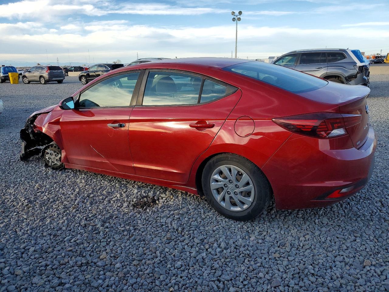 2019 HYUNDAI ELANTRA SE photo 2