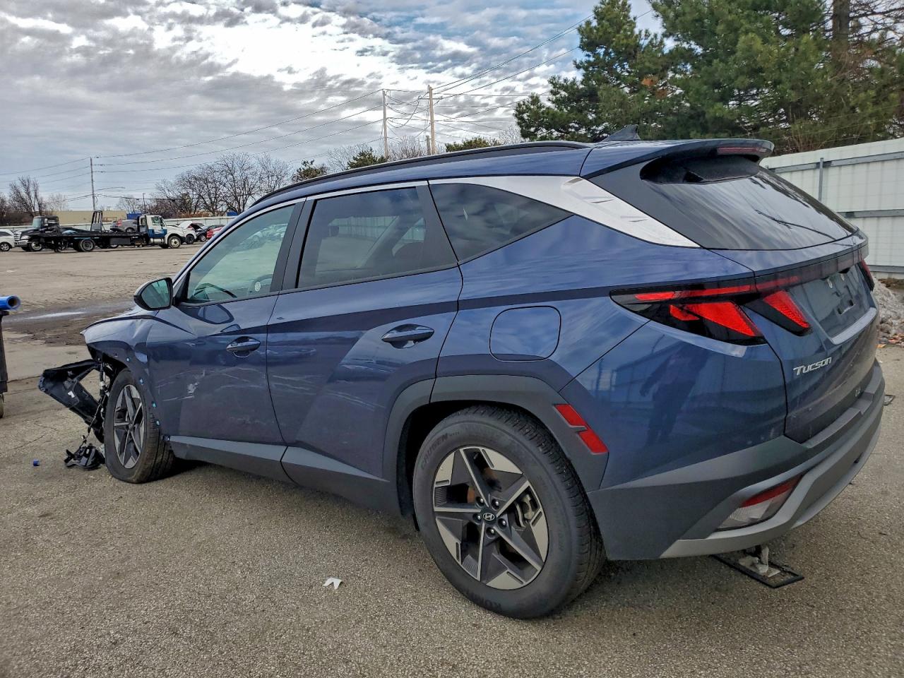 2025 HYUNDAI TUCSON SEL photo 3