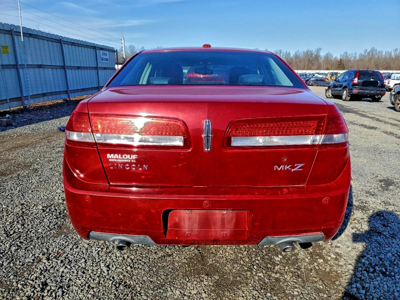 2010 LINCOLN MKZ photo 6