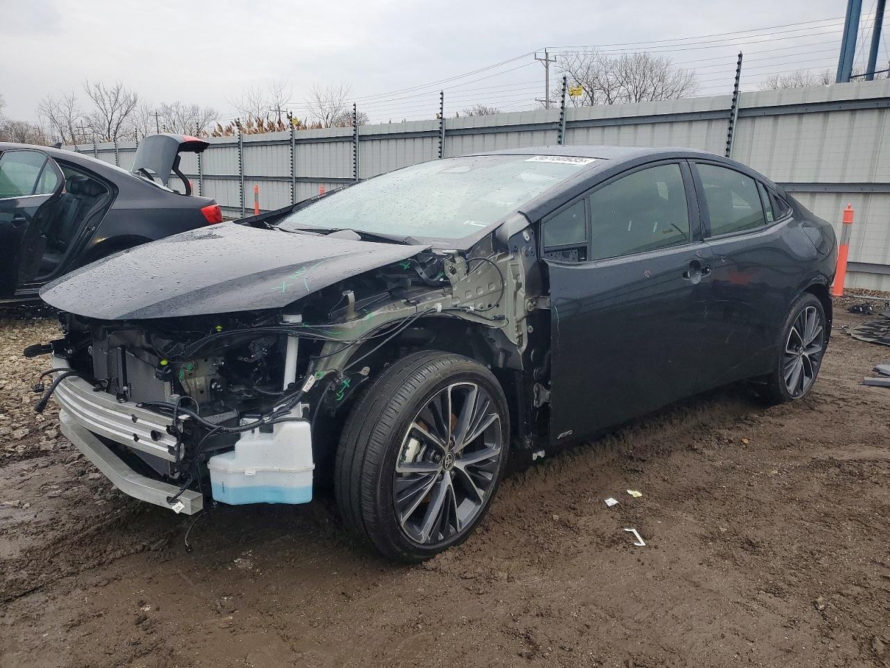 2025 TOYOTA PRIUS