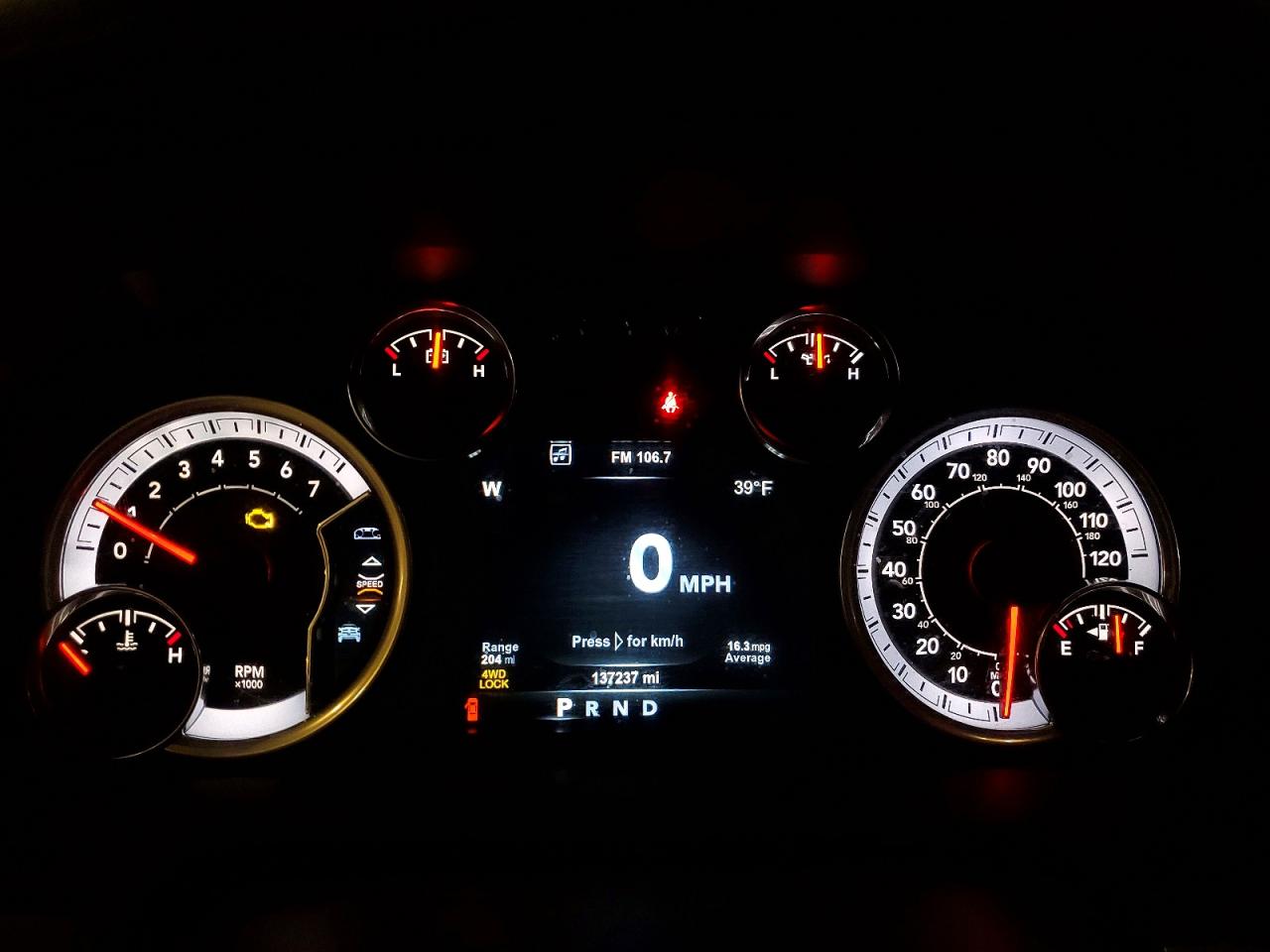 2015 RAM 1500 LARAMIE photo 9