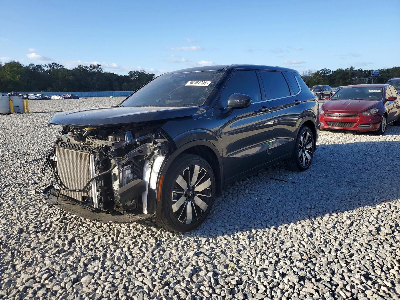 2025 MITSUBISHI OUTLANDER