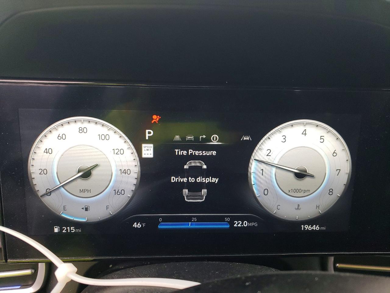 2024 HYUNDAI ELANTRA SEL photo 9