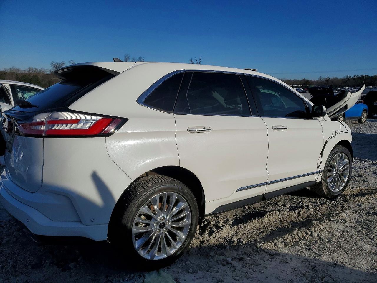 2021 FORD EDGE TITANIUM photo 3