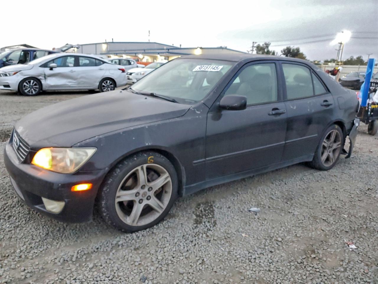 2001 LEXUS IS