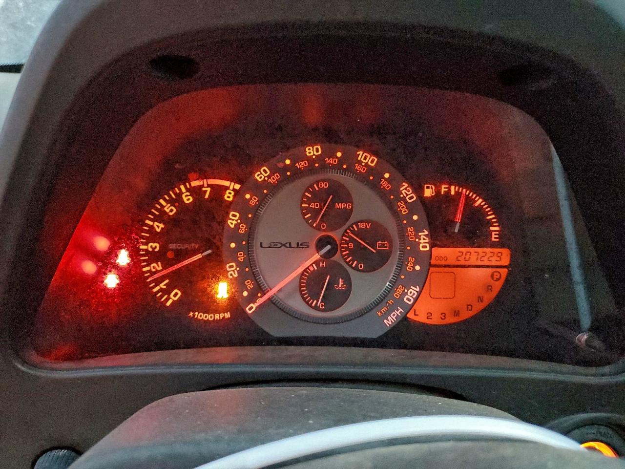 2001 LEXUS IS 300 photo 9