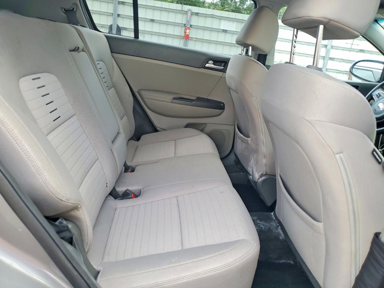 2018 KIA SPORTAGE LX photo 11