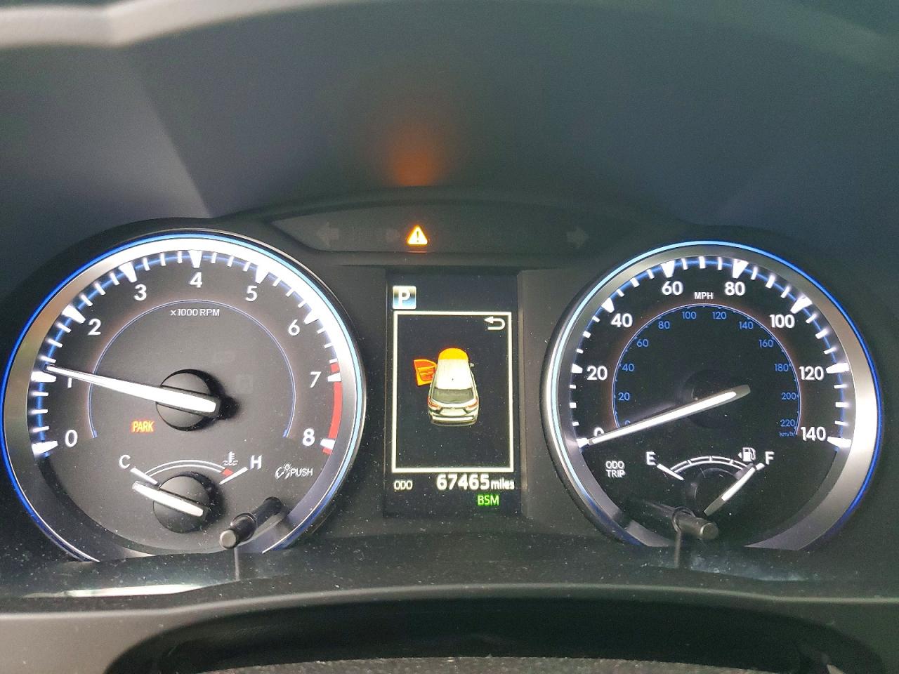 2018 TOYOTA HIGHLANDER SE photo 9