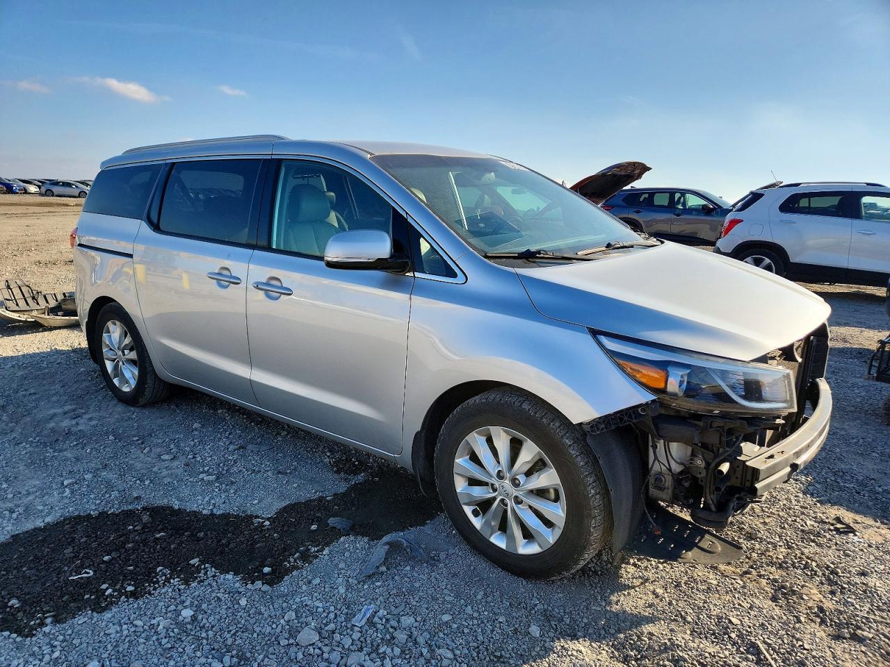 2017 KIA SEDONA EX photo 4