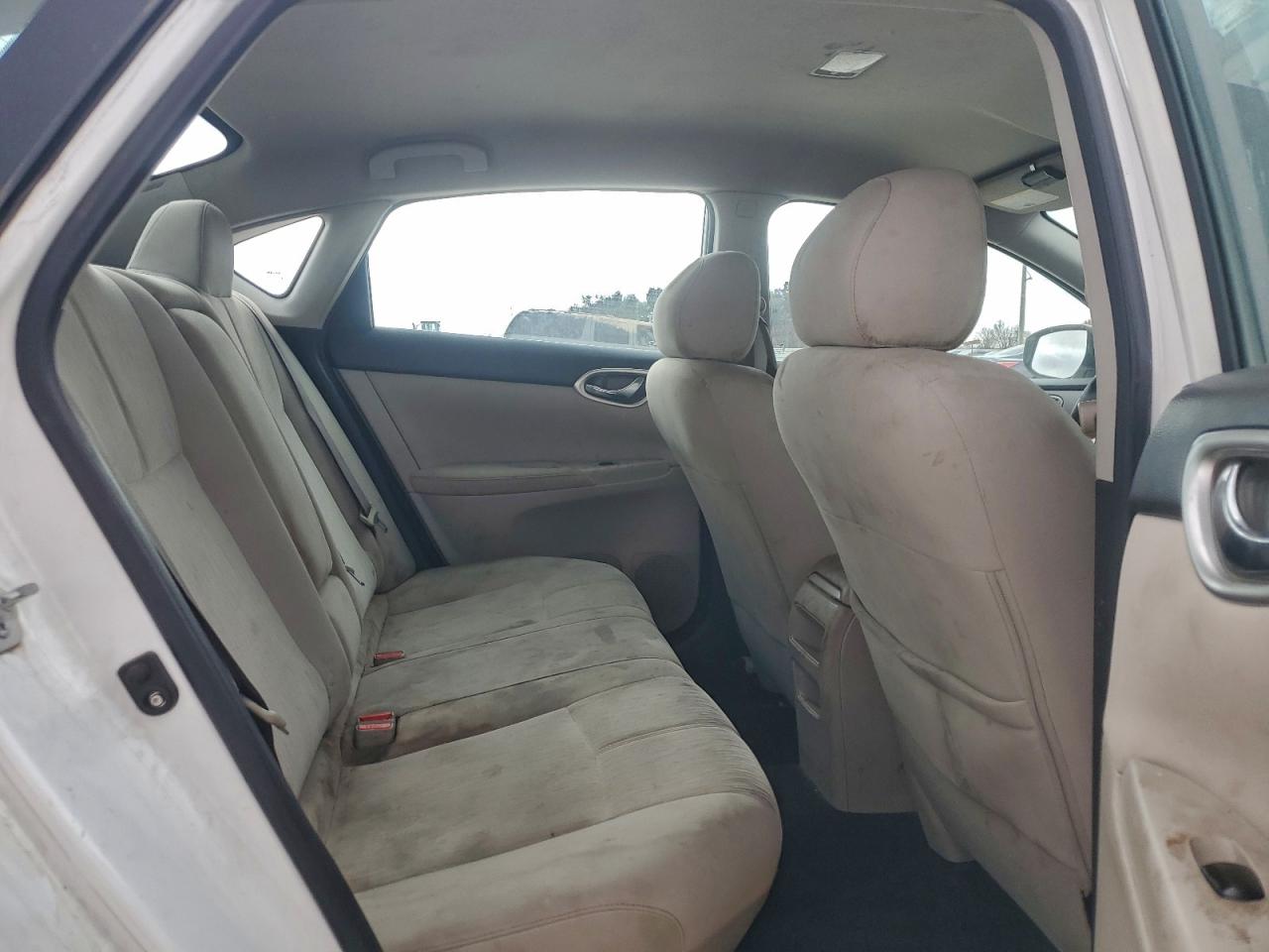2015 NISSAN SENTRA S photo 10