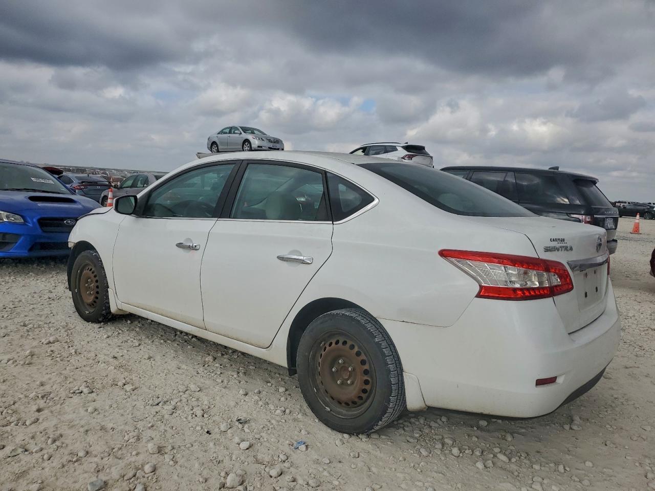2015 NISSAN SENTRA S photo 2