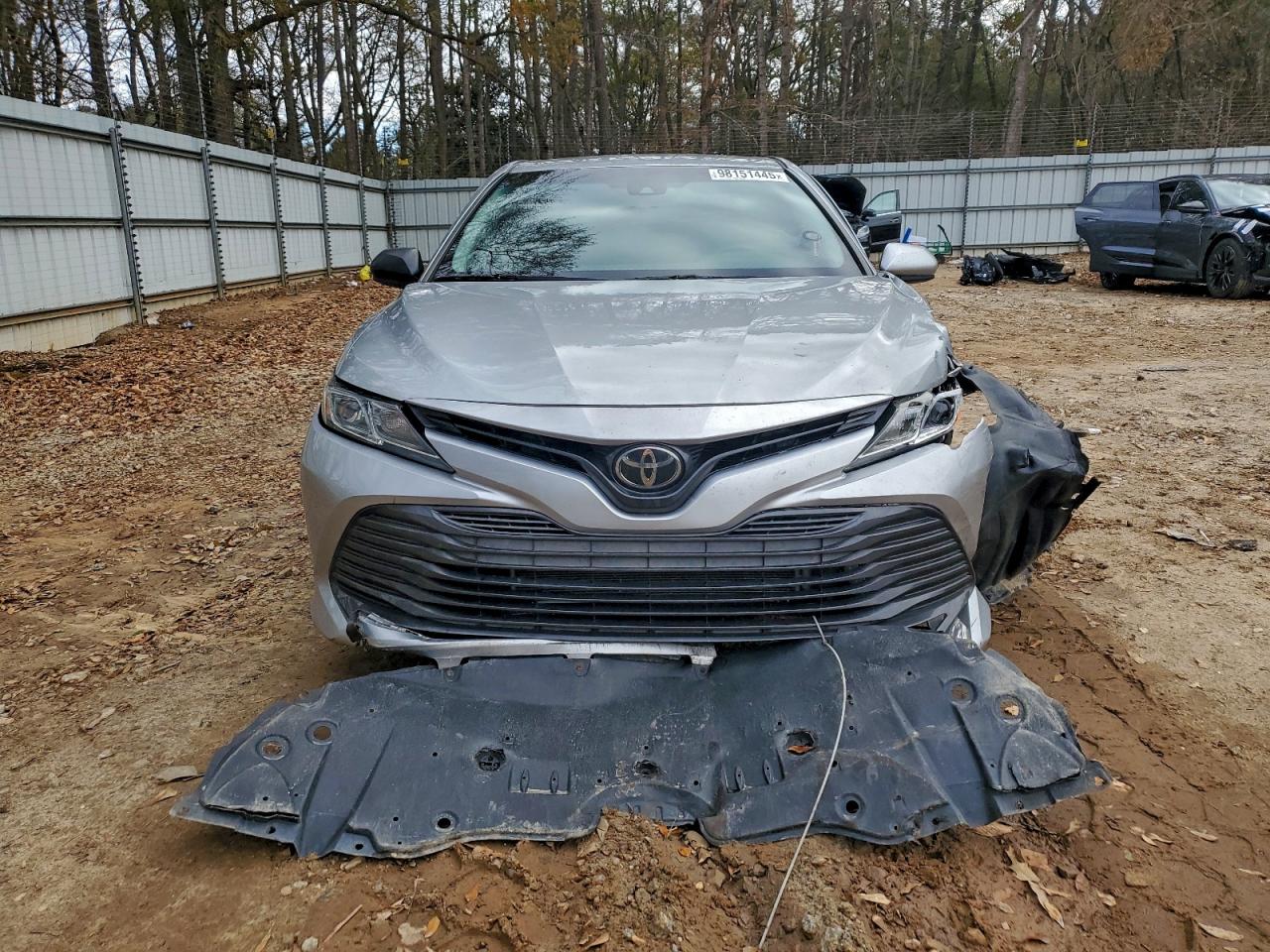 2019 TOYOTA CAMRY L photo 5