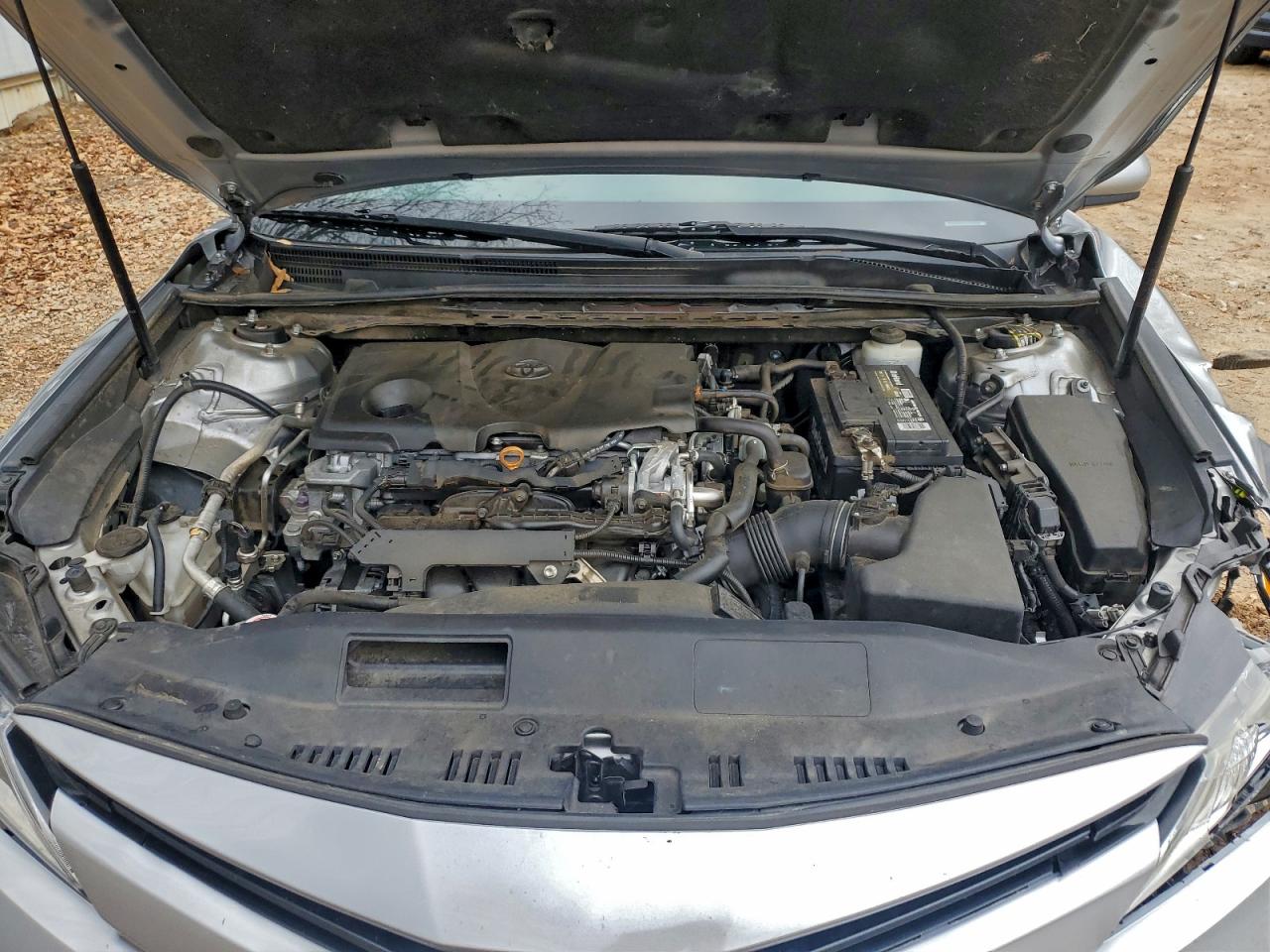 2019 TOYOTA CAMRY L photo 11