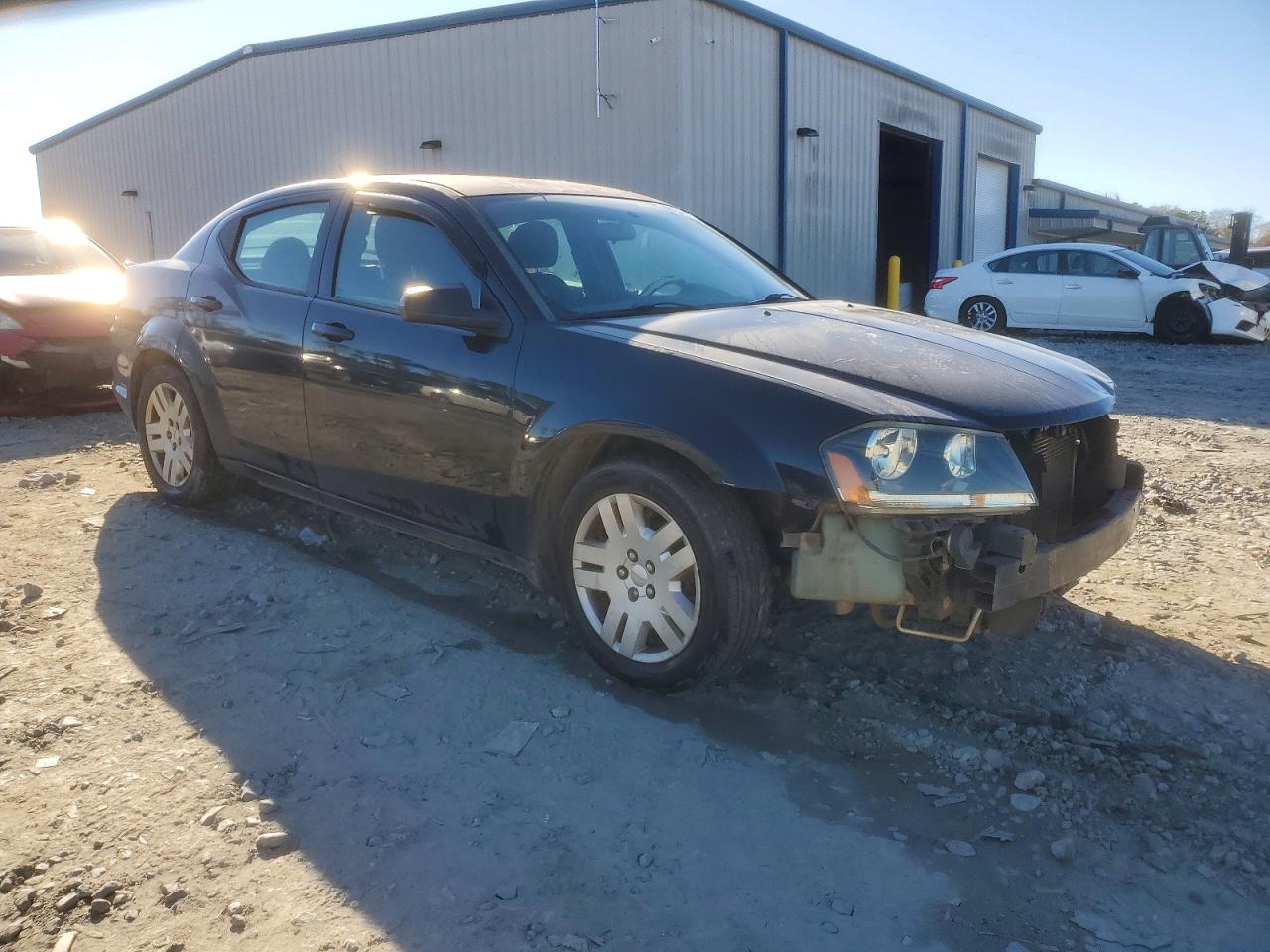 2014 DODGE AVENGER SE photo 4