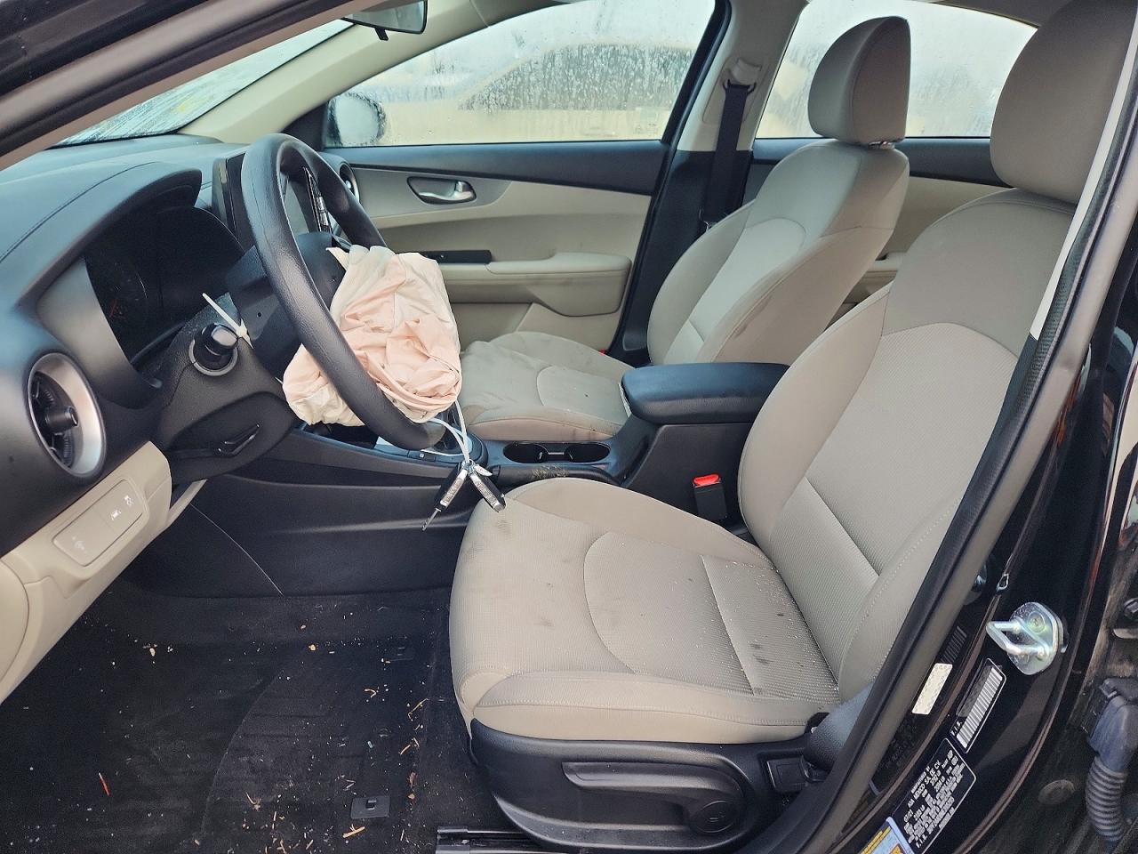 2021 KIA FORTE FE photo 7