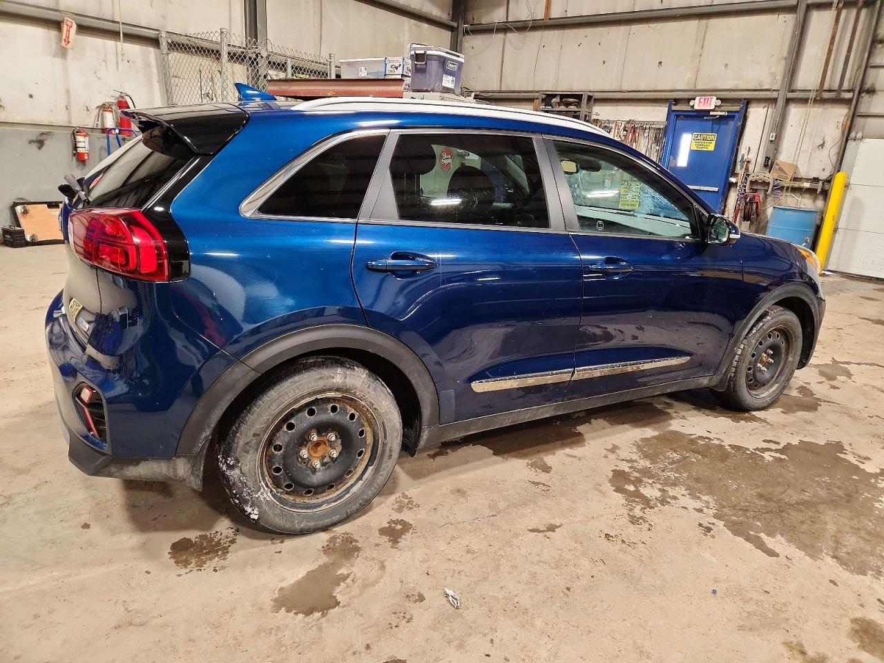 2020 KIA NIRO EX photo 3